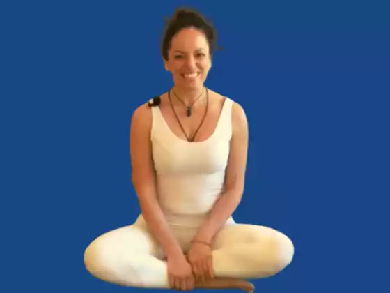Ella Mesma,
                            Health & Wellness, Yoga, Yoga, Yoga, Arts, Health & Wellness, Health & Wellness, Health & Wellness, Health & Wellness, Health & Wellness
                            Expert at Pacchetto che unisce mente, corpo e anima